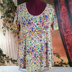 EUC: LuLaRoe Sz Medium Multicolor Abstract Floral Perfect T Tunic Side Slits